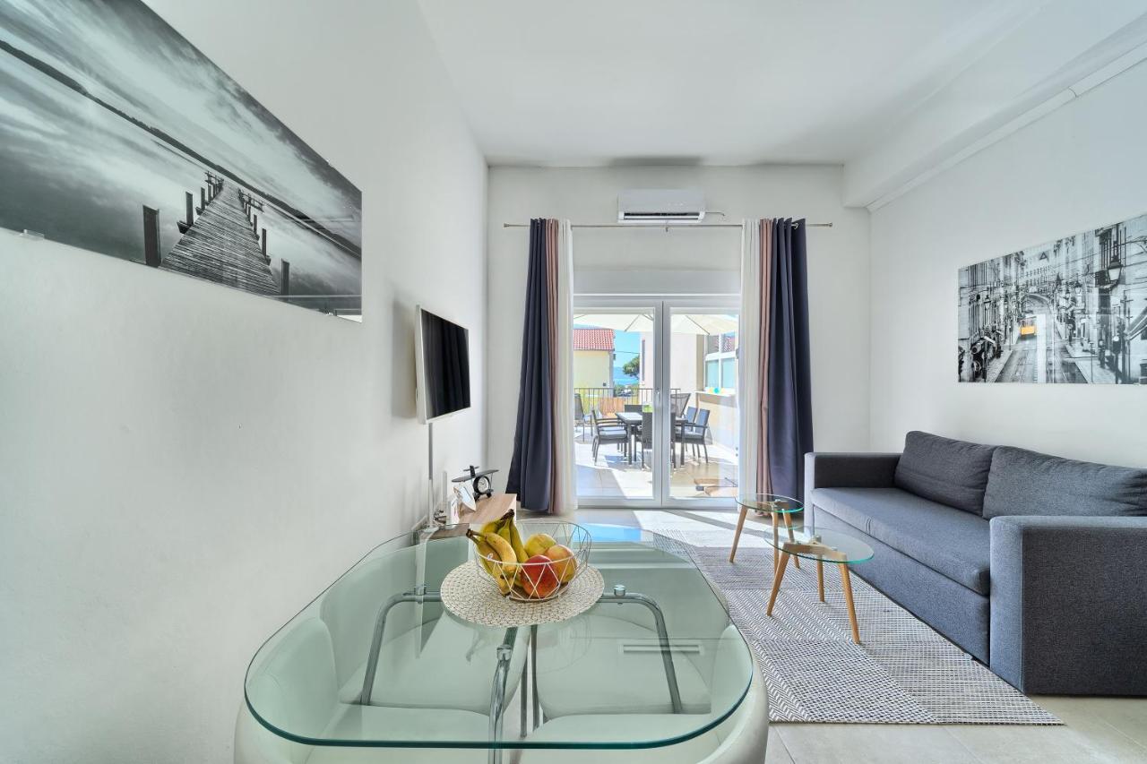 Terrace Apartment Danny Kaštela Εξωτερικό φωτογραφία