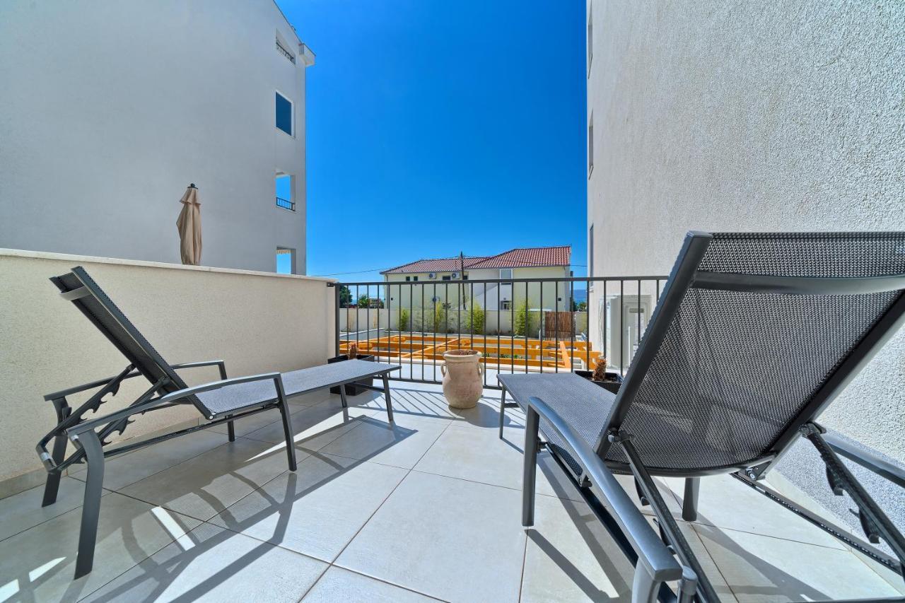 Terrace Apartment Danny Kaštela Εξωτερικό φωτογραφία